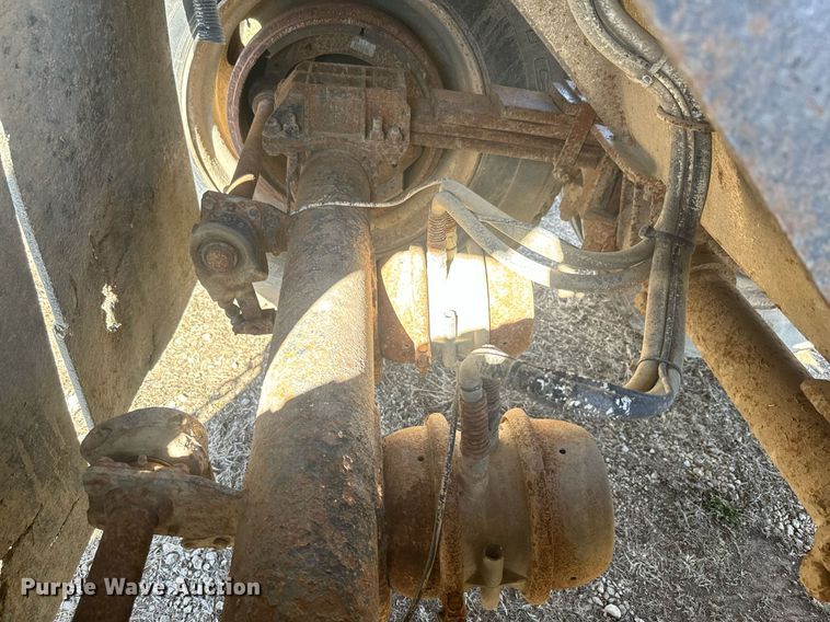 image for item NF9370 1998 Western Construction end dump trailer