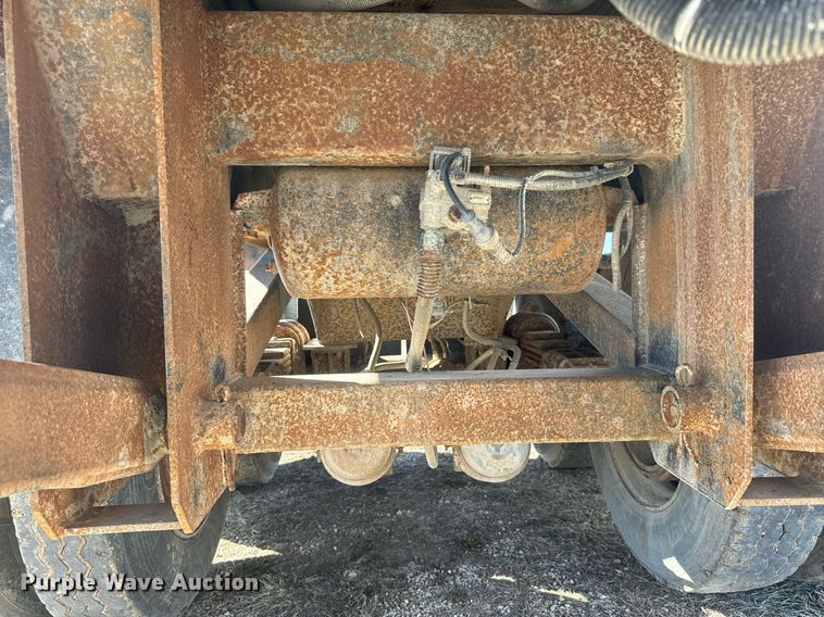 image for item NF9370 1998 Western Construction end dump trailer