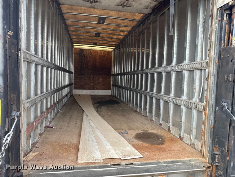 image for item NF9479 2005 Great Dane  dry van trailer