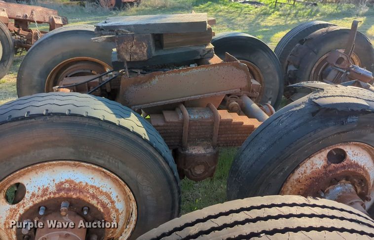 image for item NG9317 (4) axle assemblies