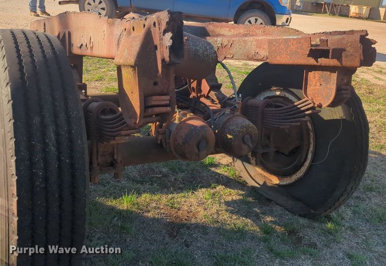 image for item NG9317 (4) axle assemblies