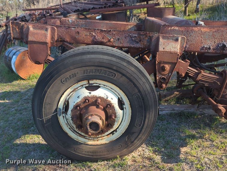 image for item NG9317 (4) axle assemblies