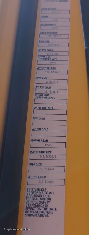 image for item NG9400 2019 Kenworth T680 semi truck