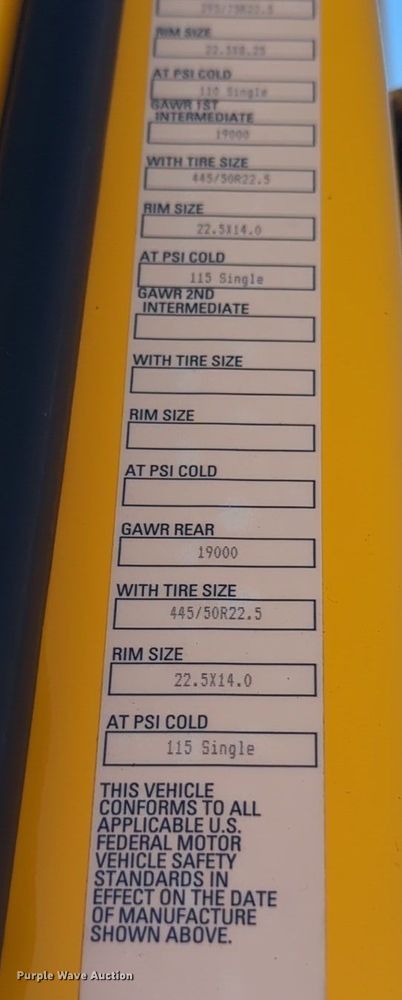 image for item NG9403 2020 Kenworth T680 semi truck