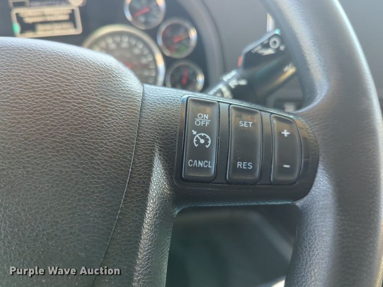 image for item NG9406 2020 Kenworth T680 semi truck