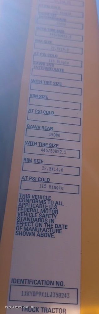 image for item NG9406 2020 Kenworth T680 semi truck