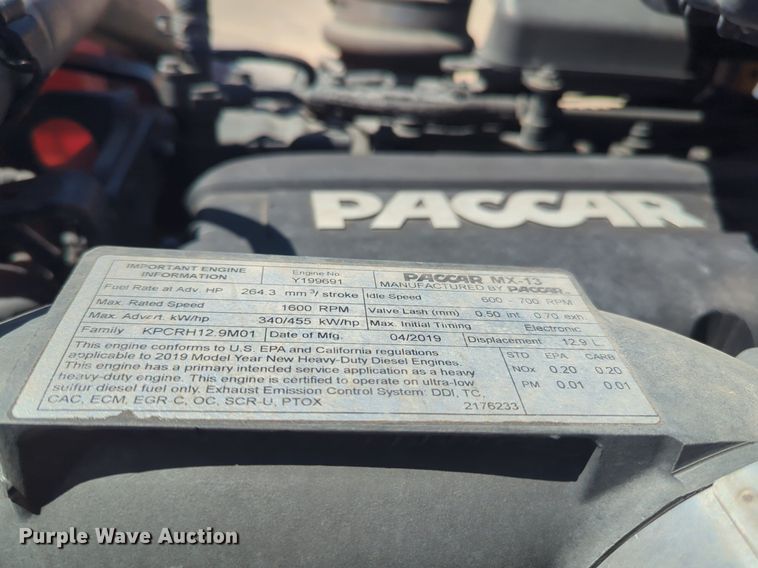 image for item NG9407 2020 Kenworth T680 semi truck