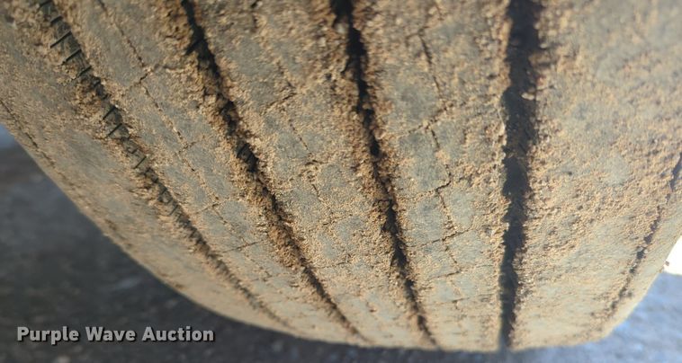 image for item NG9407 2020 Kenworth T680 semi truck