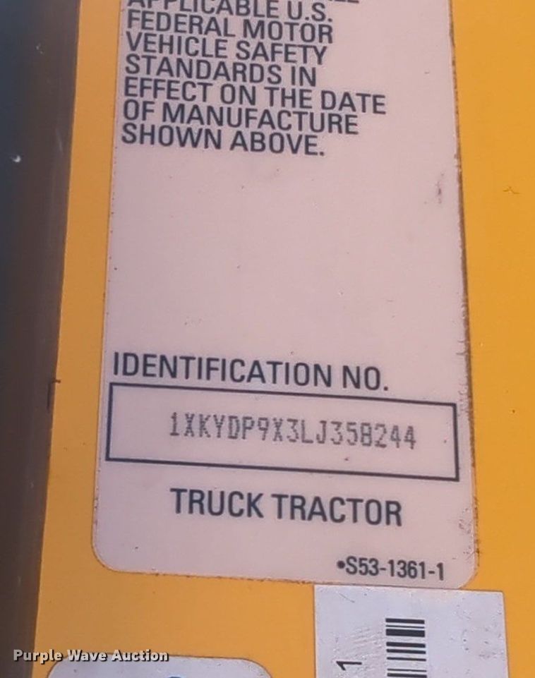 image for item NG9407 2020 Kenworth T680 semi truck