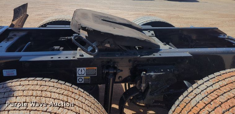 image for item NG9408 2020 Kenworth T680 semi truck