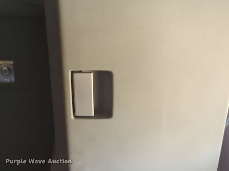 image for item NG9408 2020 Kenworth T680 semi truck