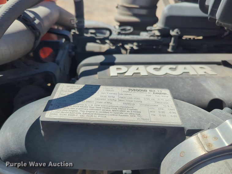 image for item NG9408 2020 Kenworth T680 semi truck