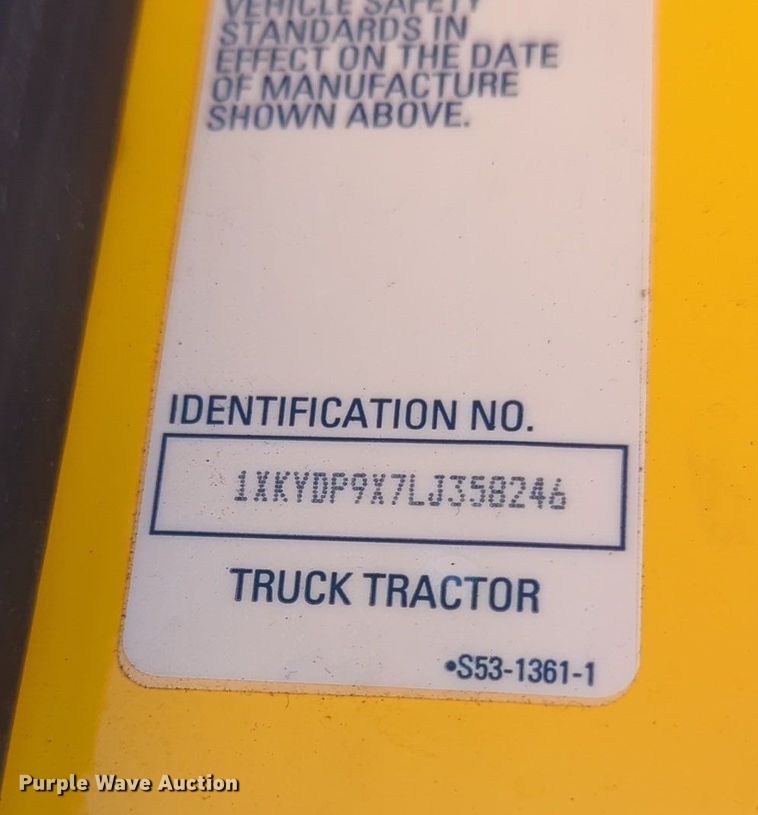 image for item NG9408 2020 Kenworth T680 semi truck