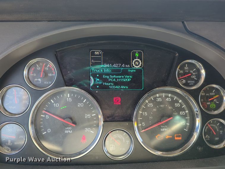 image for item NG9409 2020 Kenworth T680 semi truck