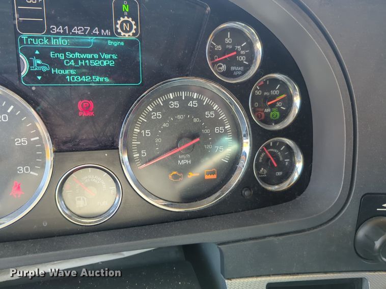 image for item NG9409 2020 Kenworth T680 semi truck