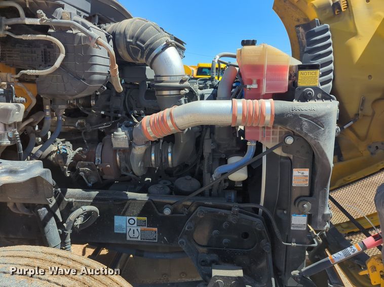 image for item NG9409 2020 Kenworth T680 semi truck