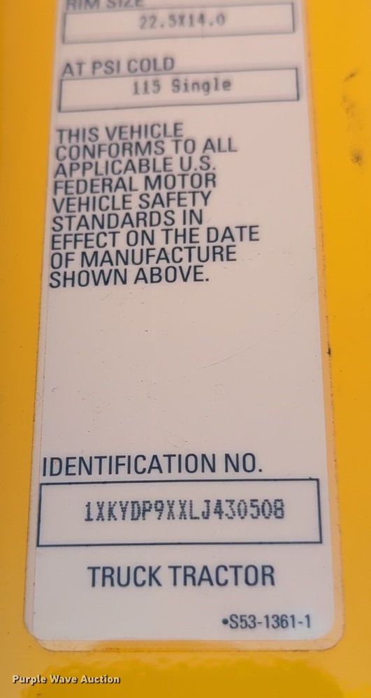 image for item NG9410 2020 Kenworth T680 semi truck