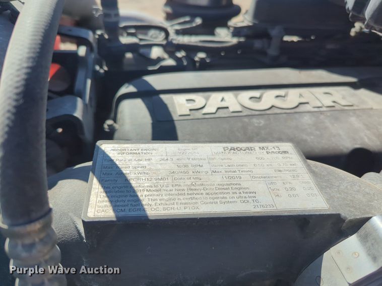 image for item NG9411 2020 Kenworth T680 semi truck