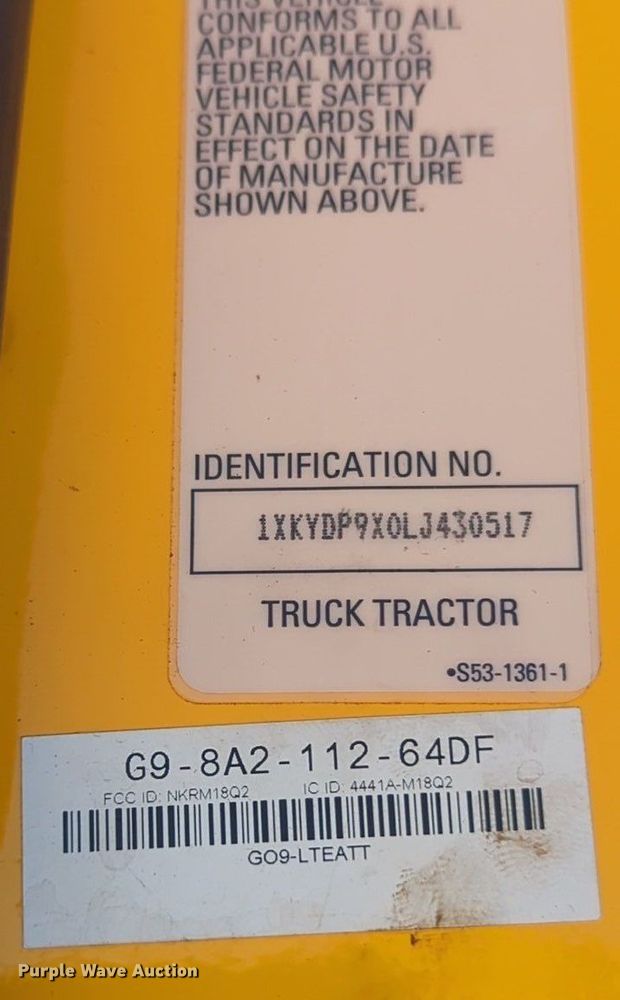 image for item NG9411 2020 Kenworth T680 semi truck