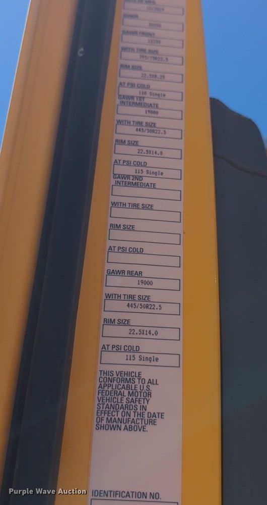 image for item NG9413 2020 Kenworth T680 semi truck