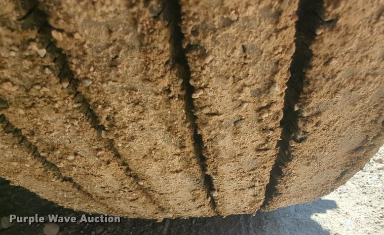 image for item NG9414 2021 Freightliner Cascadia 126 semi truck