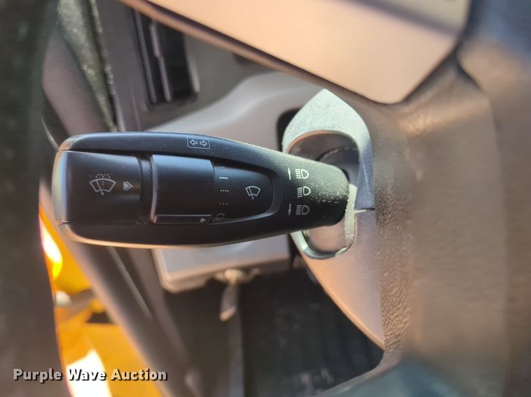 image for item NG9416 2021 Freightliner Cascadia 126 semi truck