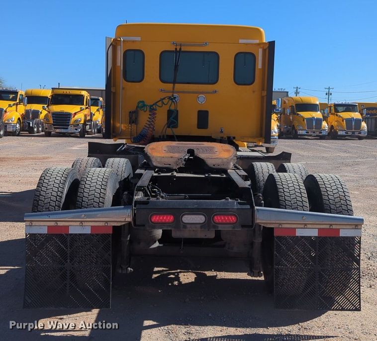 image for item NG9418 2021 Kenworth T680 semi truck