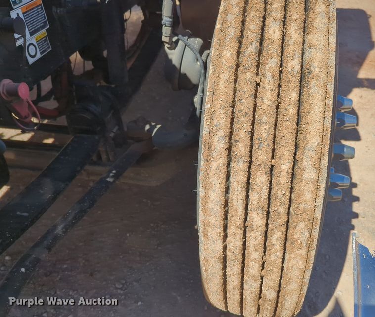 image for item NG9423 2019 Kenworth T680 semi truck