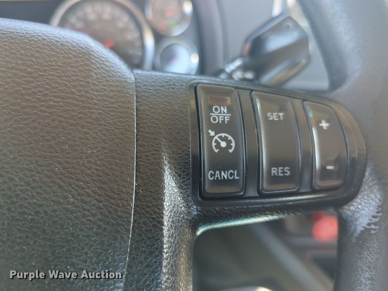 image for item NG9424 2020 Kenworth T680 semi truck