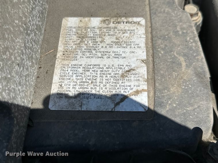 image for item NH9025 2015 Freightliner  Cascadia 125 CA125SLP semi truck