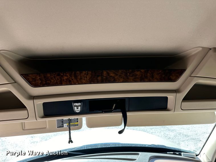 image for item OA9744 2016 Kenworth T680 semi truck