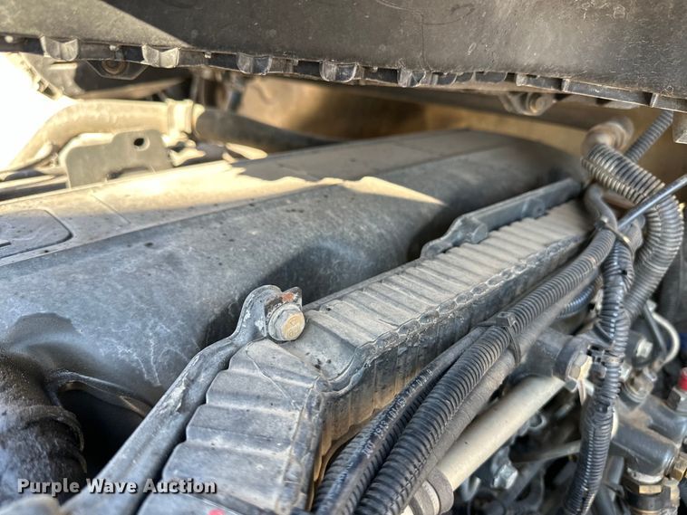 image for item OA9744 2016 Kenworth T680 semi truck