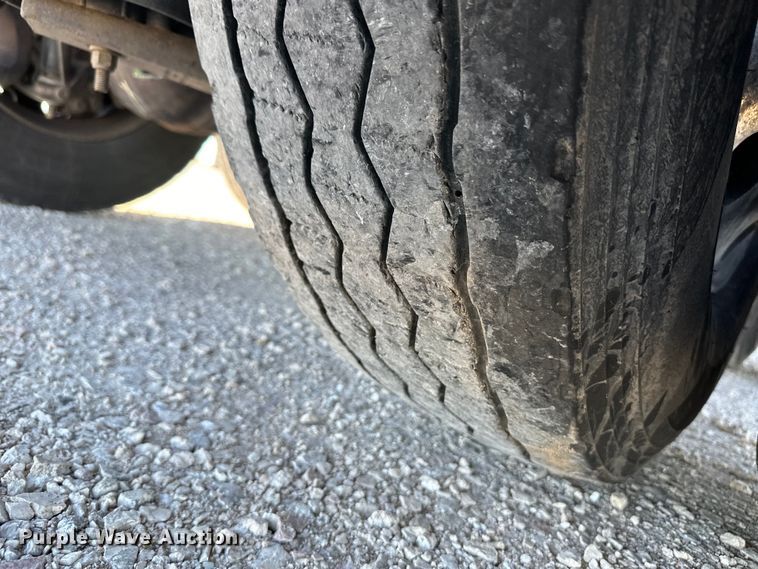 image for item OA9744 2016 Kenworth T680 semi truck