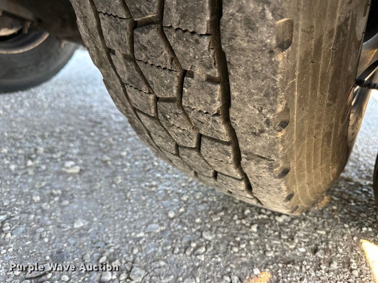 image for item OA9744 2016 Kenworth T680 semi truck