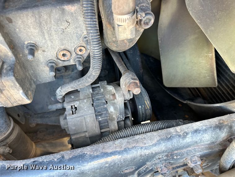 image for item OA9746 2001 Freightliner FLD semi truck