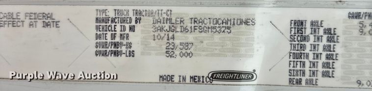 image for item OF9350 2015 Freightliner  Cascadia semi truck