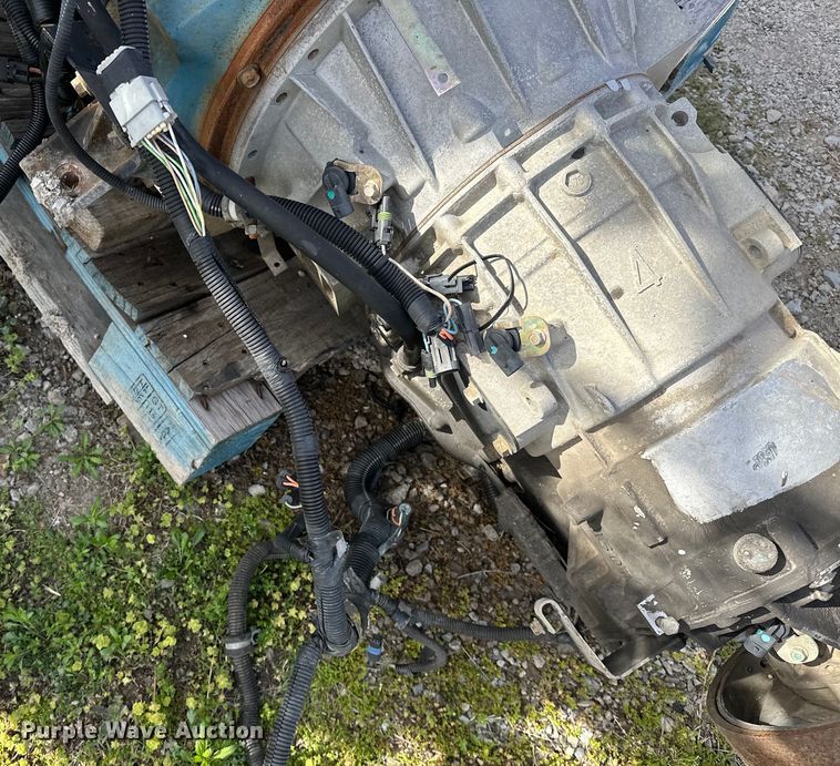 image for item OM9283 2003 International  C195 engine 