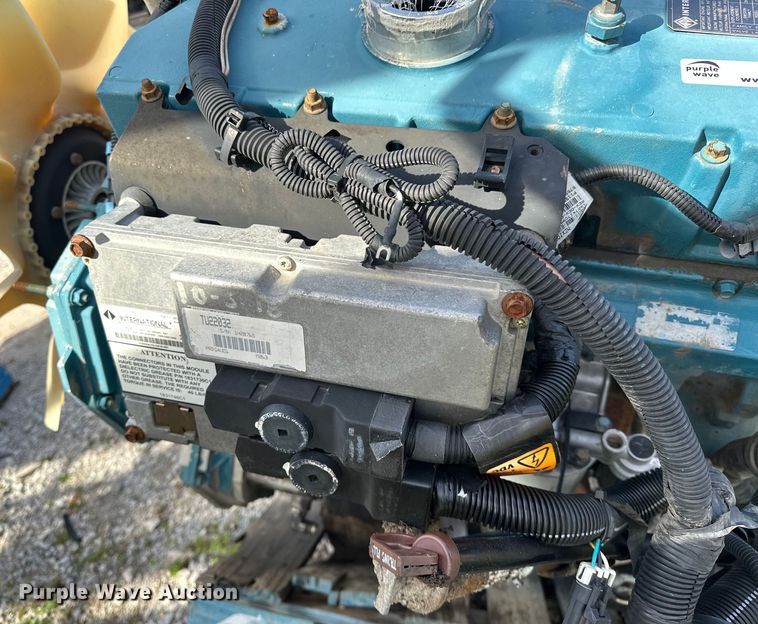 image for item OM9283 2003 International  C195 engine 