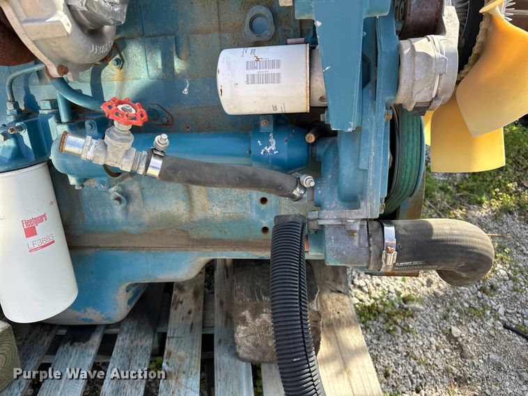 image for item OM9283 2003 International  C195 engine 