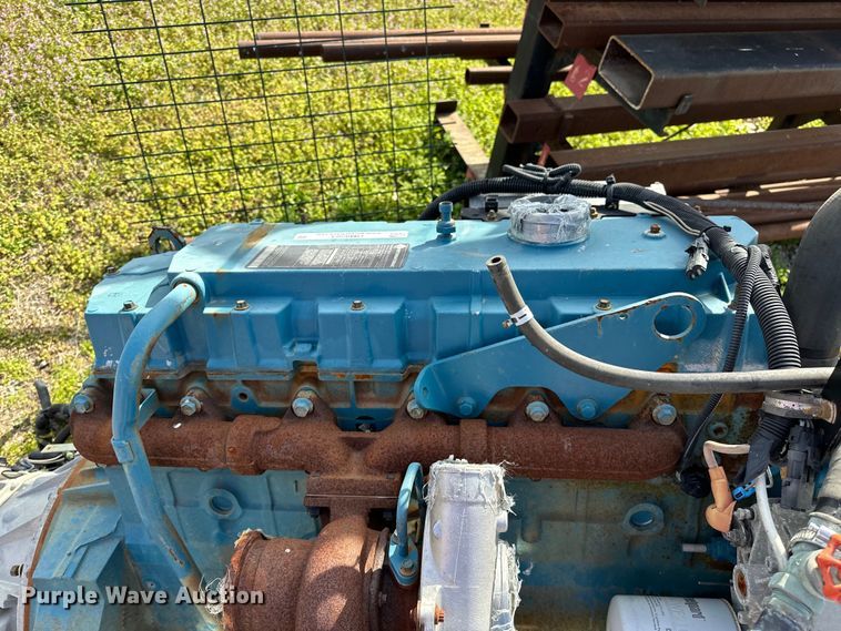 image for item OM9283 2003 International  C195 engine 