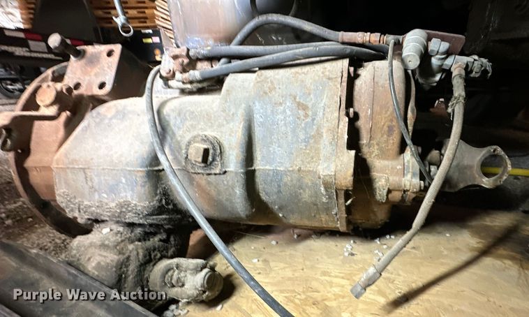 image for item OM9333 Eaton Fuller  RTOF-9513 transmission 