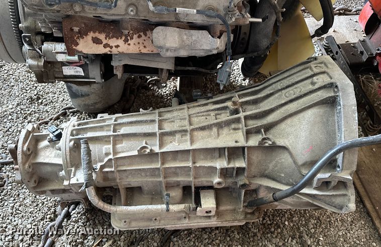 image for item OM9334 2006 International  A350 engine