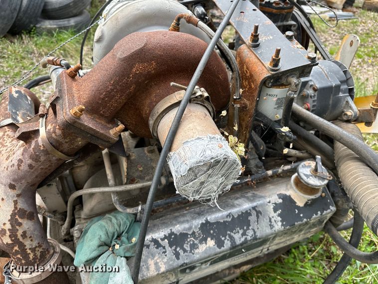 image for item OM9347 1979 Cummins  VT-225 engine