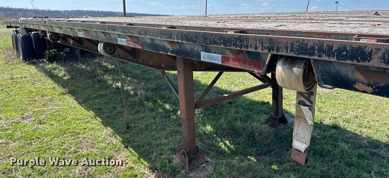 image for item OM9984 1991 Fontaine  FTW-4-8048SLW flatbed trailer