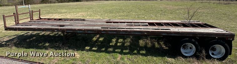 image for item OM9985 1968 Hobbs FBHCD-EP-40 flatbed trailer