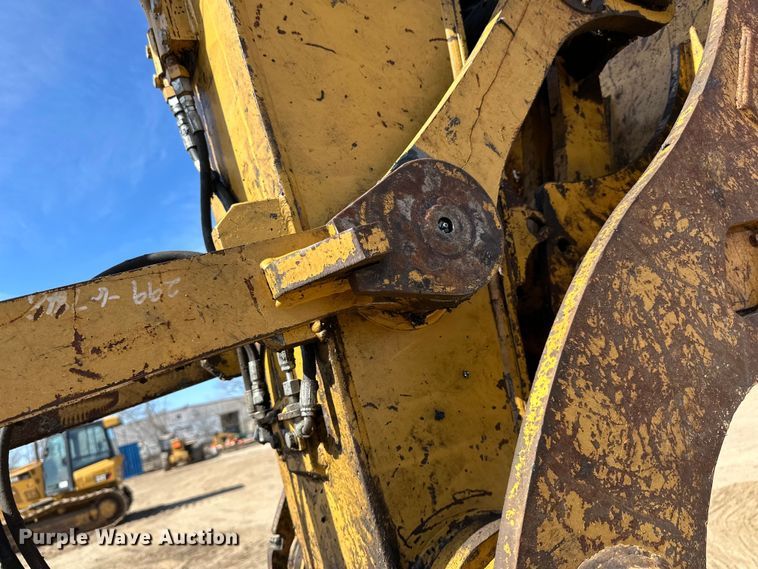 image for item DG0494 2012 Caterpillar 320E excavator