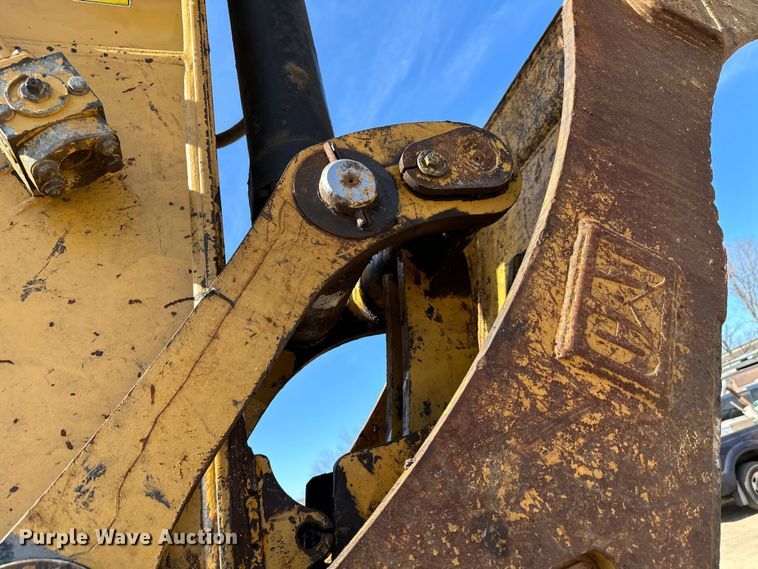 image for item DG0494 2012 Caterpillar 320E excavator