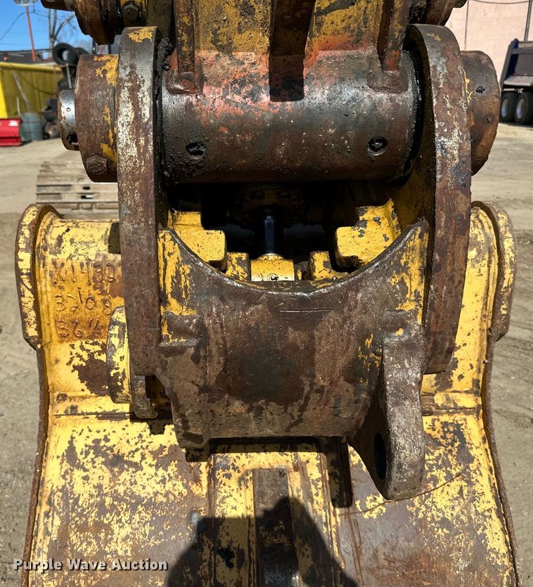 image for item DG0494 2012 Caterpillar 320E excavator