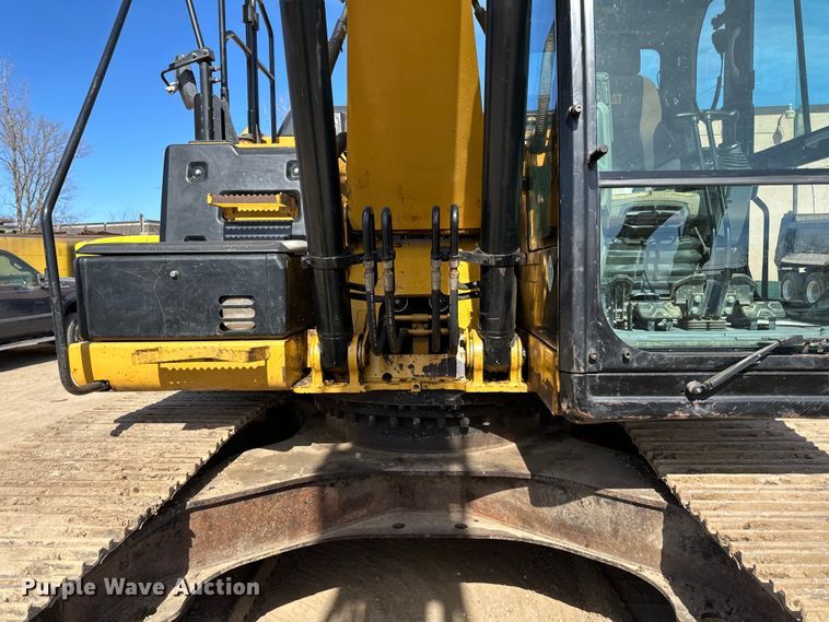 image for item DG0494 2012 Caterpillar 320E excavator