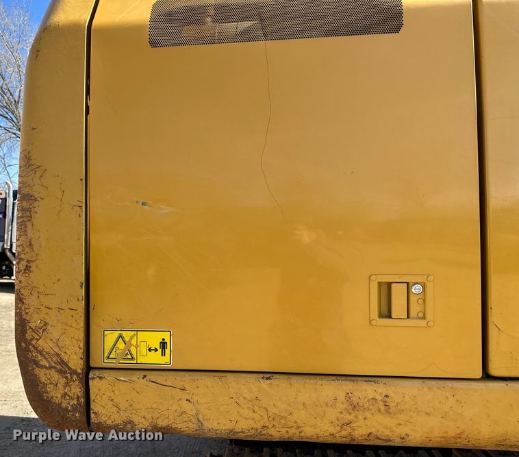 image for item DG0494 2012 Caterpillar 320E excavator